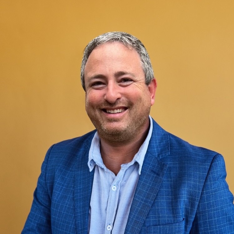 Jared Lantzman, Co-Founder & Creative Director of Signify Studio